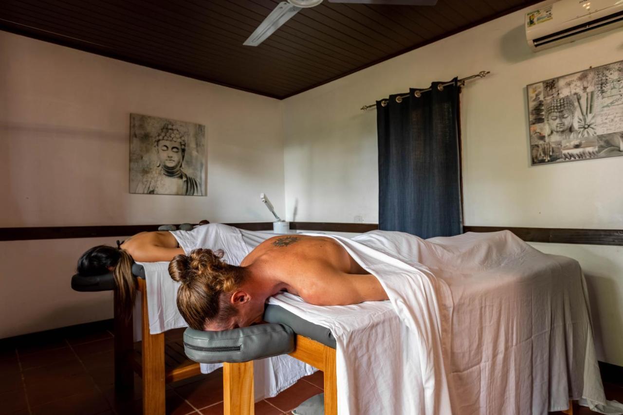 The Tranquilo Lodge, Adult Only, All Meals Included Drakes Bay Buitenkant foto